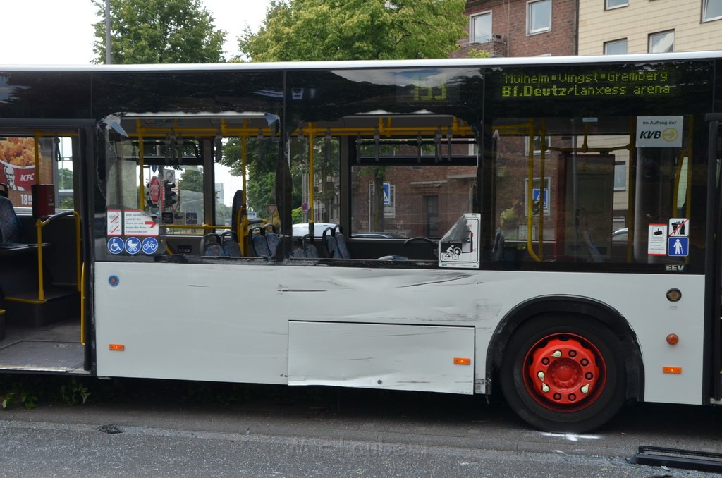 VU Bus Wohnmobil Koeln Deutz Opladenerstr Deutz Kalkerstr P085.JPG - Miklos Laubert
